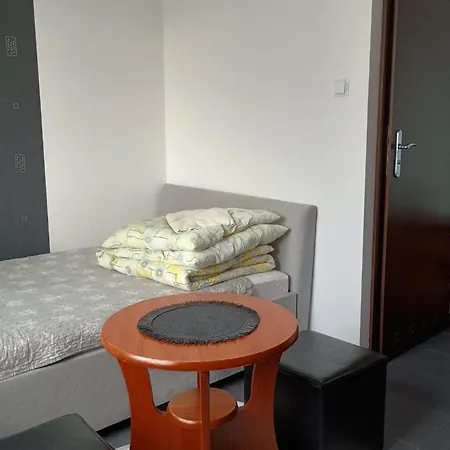 ゲストハウス Adria サルビノボ